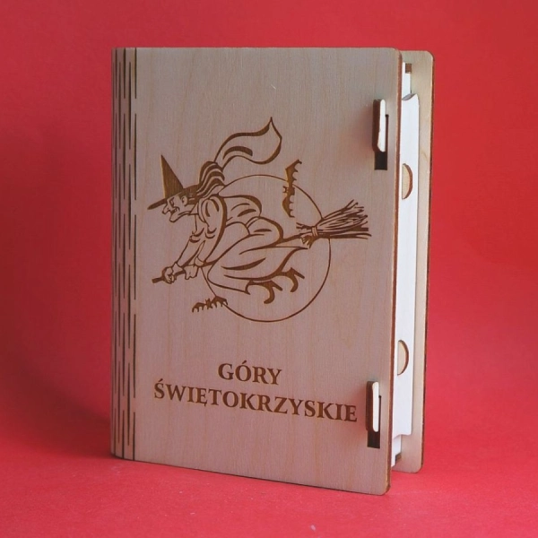 Drewniane pudełko zamykane średnie "GŚ2"