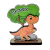 Dinozaur z ozdobnym drzewkiem