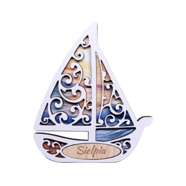 Drewniany magnes Żaglówka Ażur N1