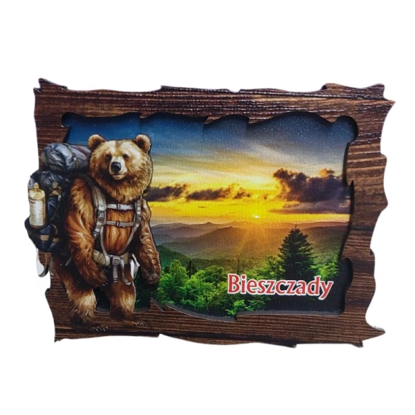 Drewniany magnes Miś Turysta N2 z widokiem