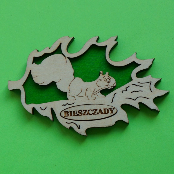 Magnes liść z wiewiórką