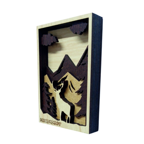 Drewniany magnes 5D N7 z jeleniem