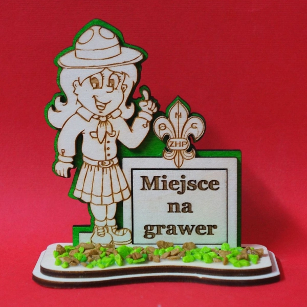 Harcerka na podstawce