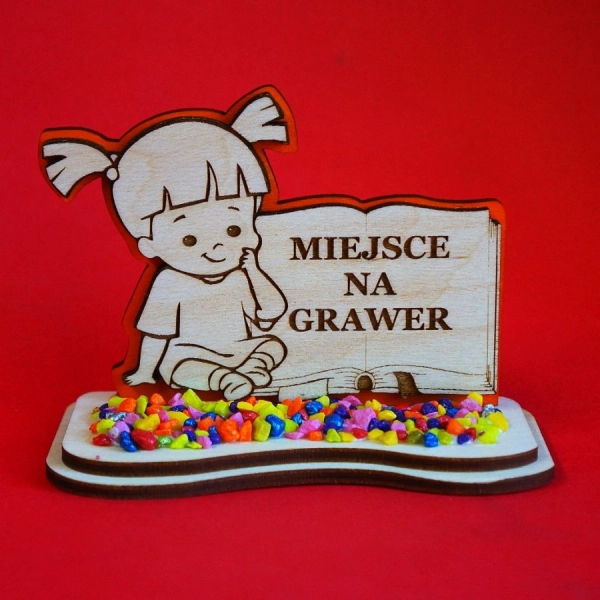 Dziewczynka z książką