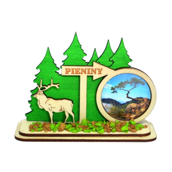 Bacówka z widokiem i jeleniem