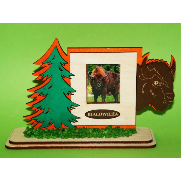 Widoczek z głową żubra i choinką